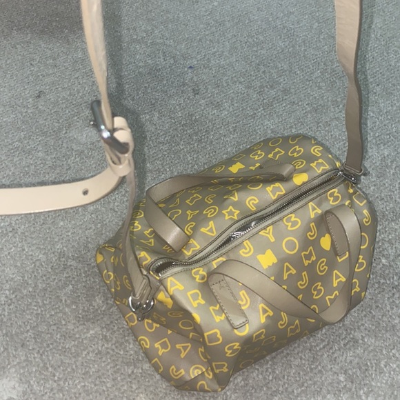 Marc by Marc Jacobs mini duffel handbag - Picture 2 of 4